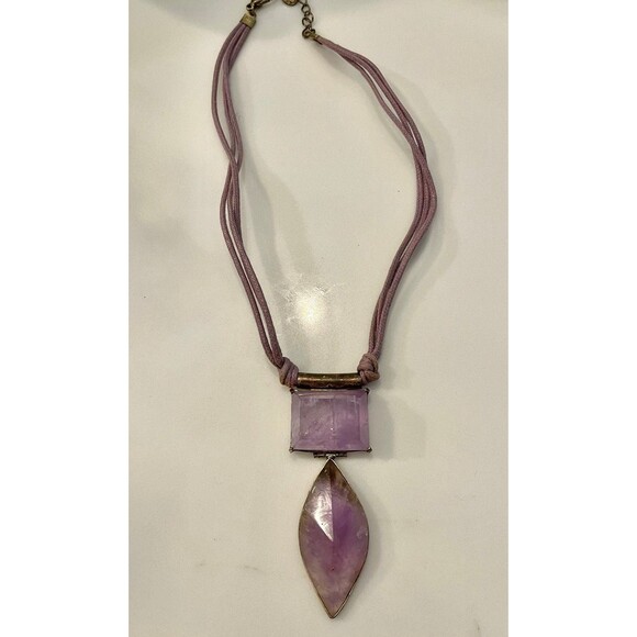 Natural Amethysts Quartz Pendant Necklace - Picture 5 of 5